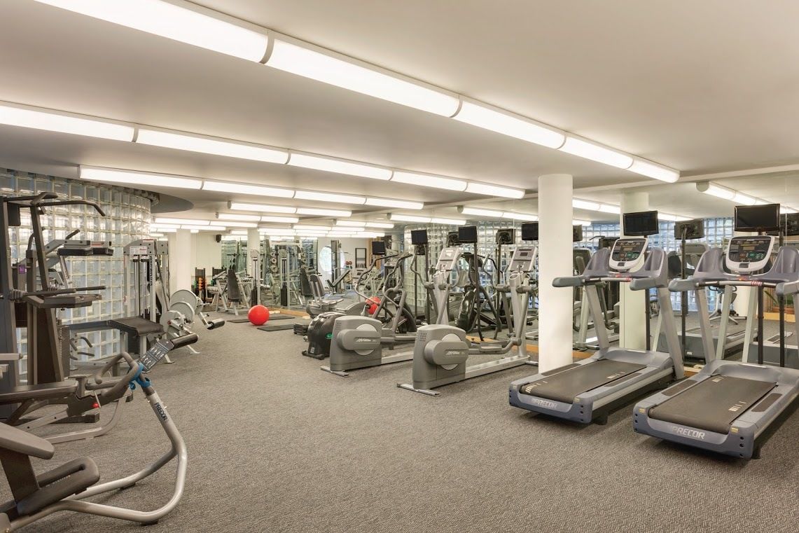 Palisades Premier Conference Center Hotel Екстериор снимка