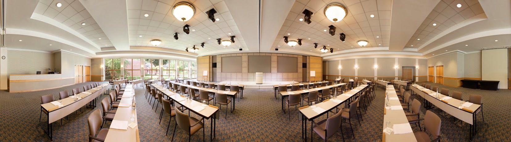 Palisades Premier Conference Center Hotel Екстериор снимка