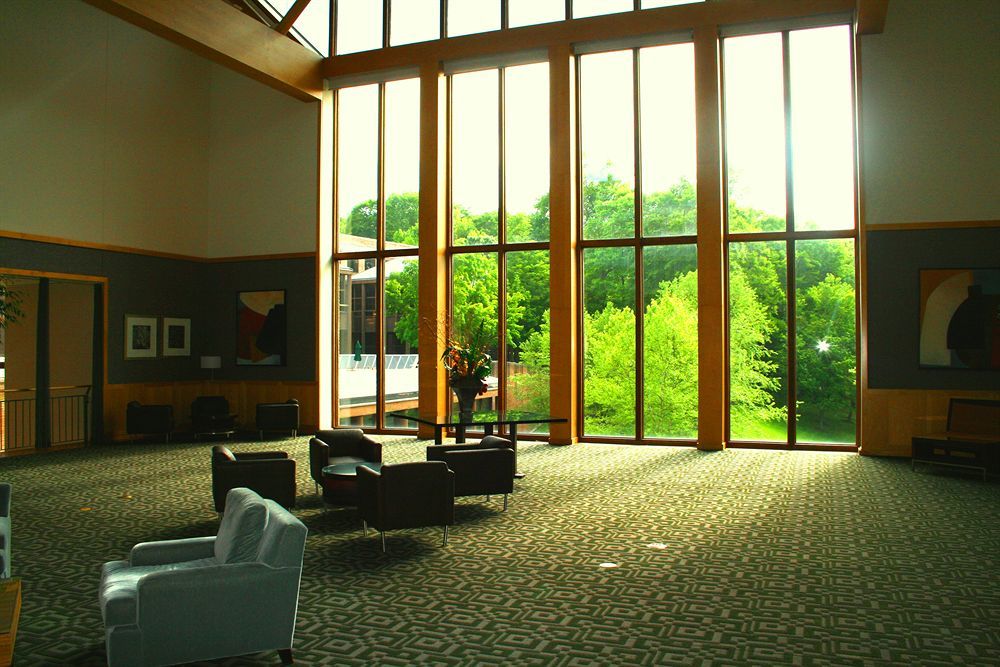 Palisades Premier Conference Center Hotel Екстериор снимка